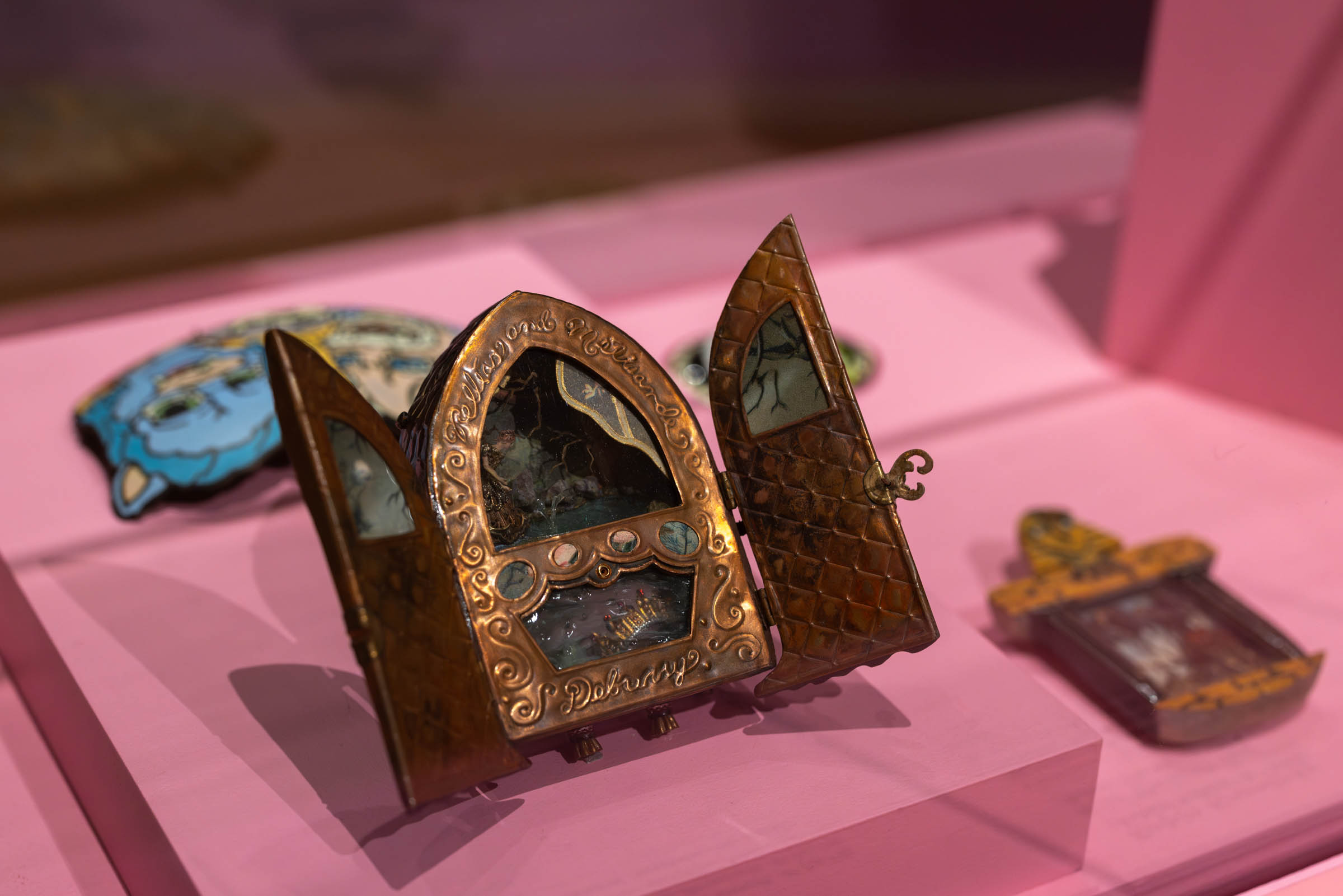 OUT of the Jewelry Box | Museum of Arts and Design